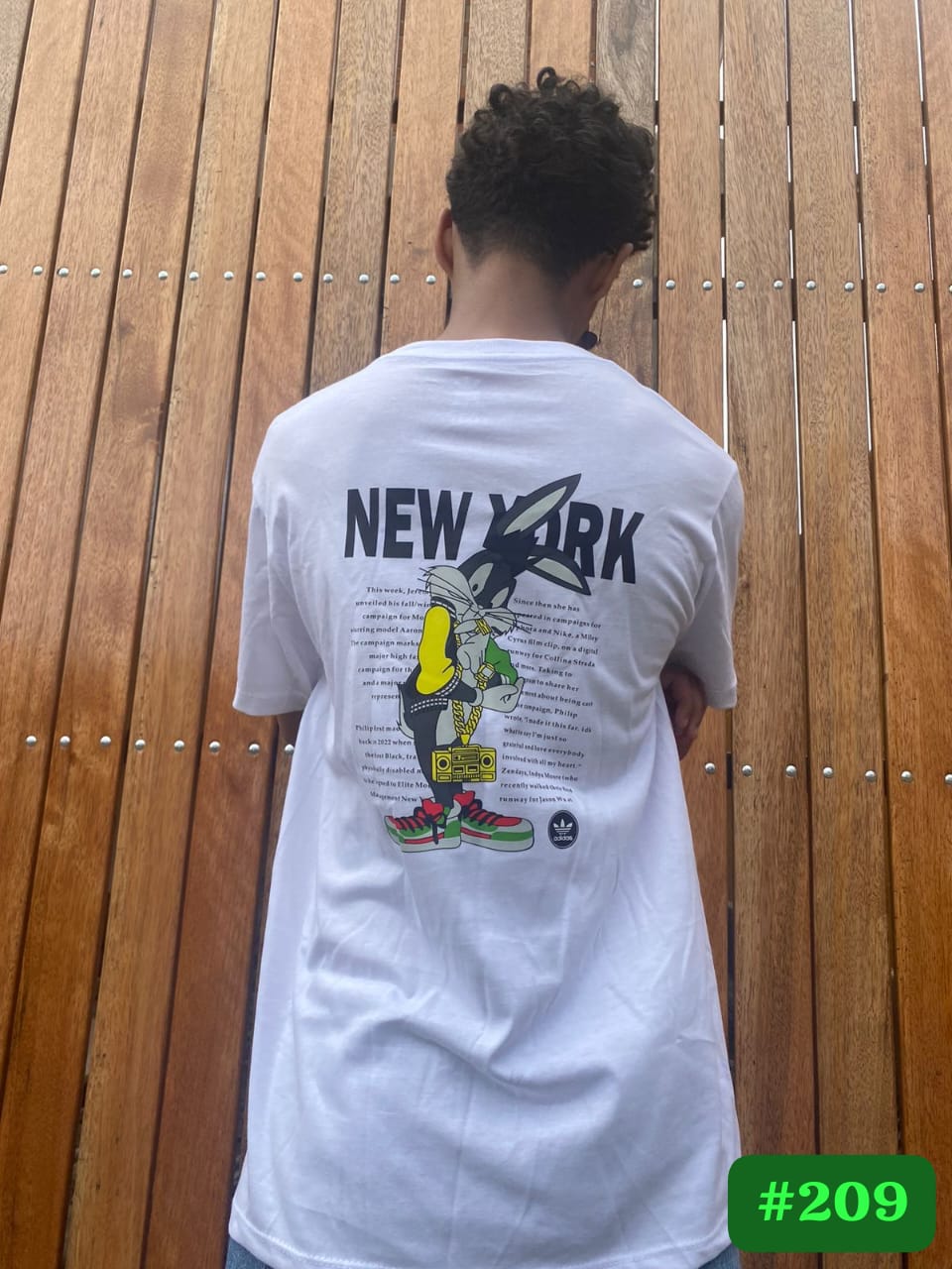 BUGS BUNNY NEW YORK STREET WHITE