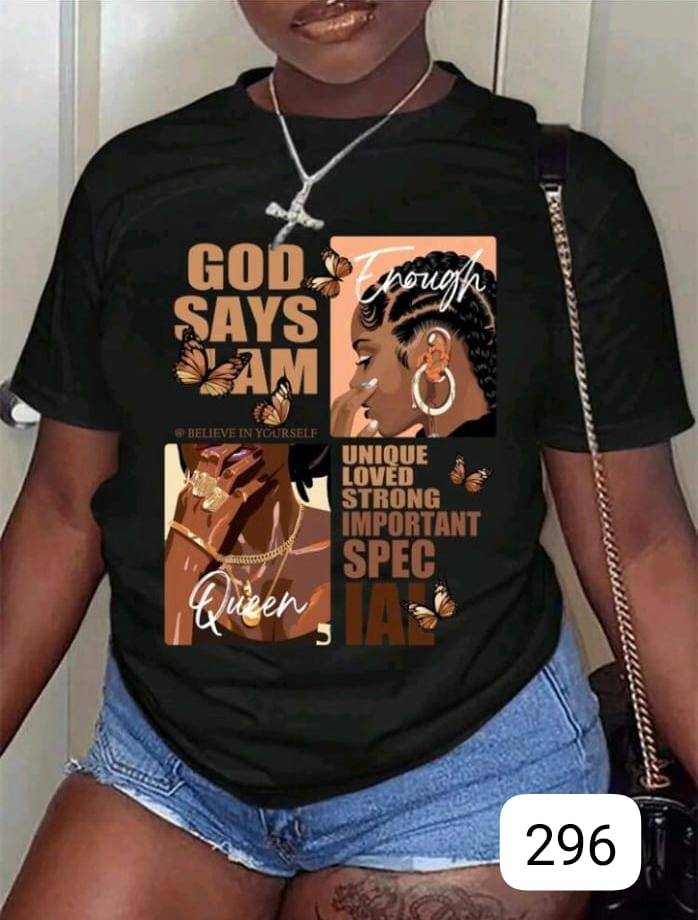 Camiseta QUEEN GOD SAYS I AM